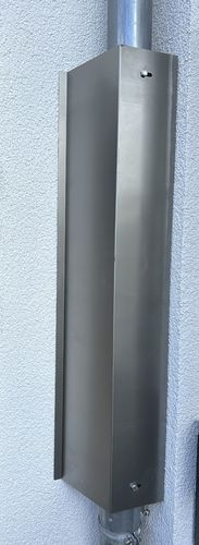 Waschbärschutz für Regenfallrohr - verzinkt Abstand 2,5 bis 4 cm im ECK